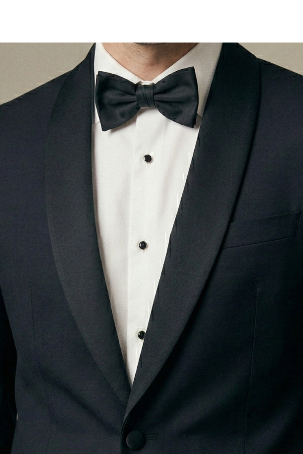 Noir Tuxedo