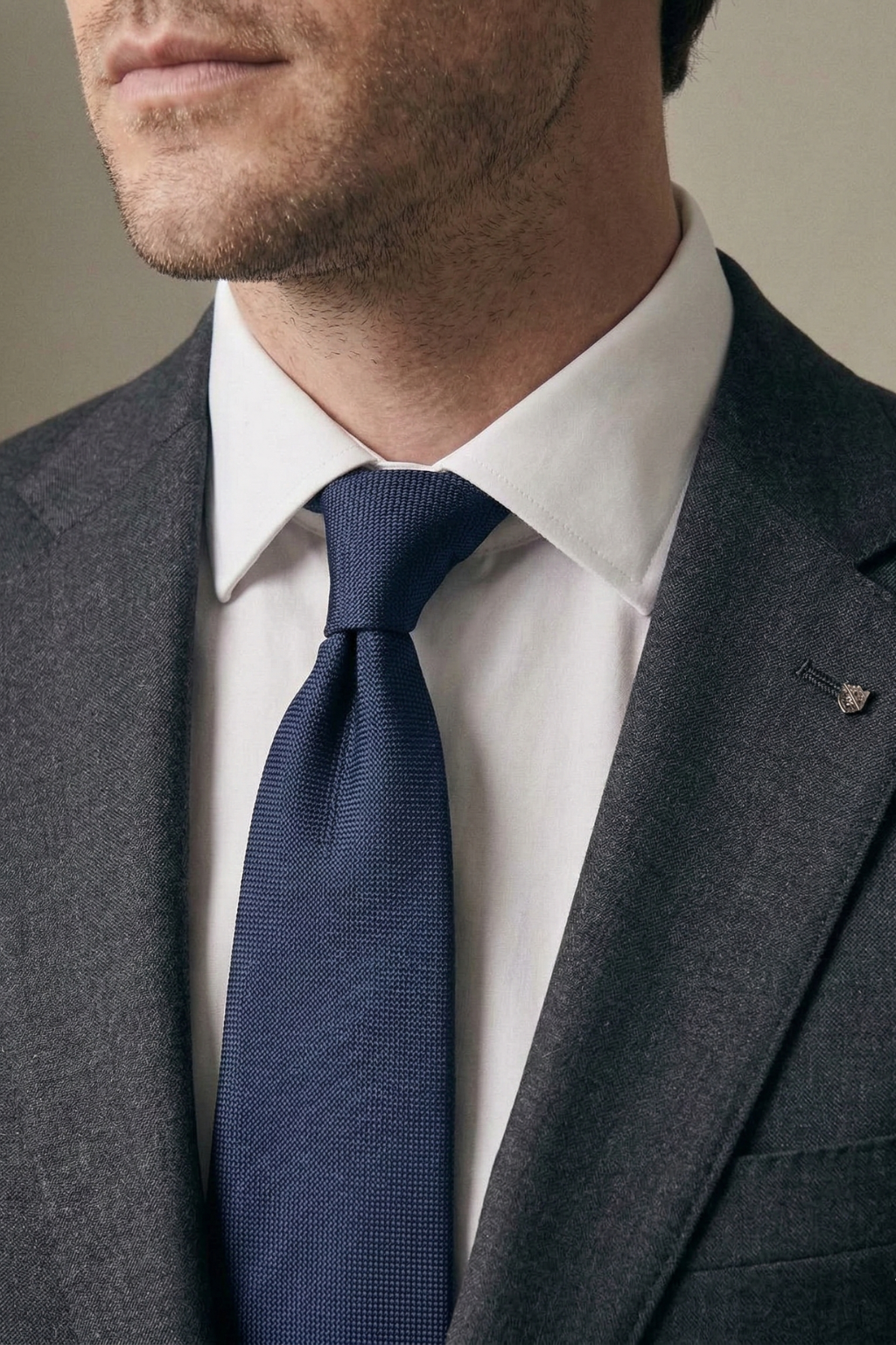 Charcoal Grey Business Suit for Tall Men – Modern Executive Fit